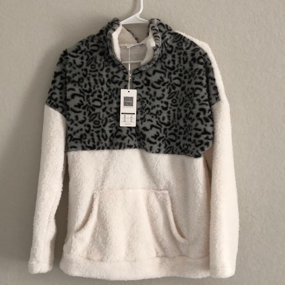 Sherpa fleece pullover